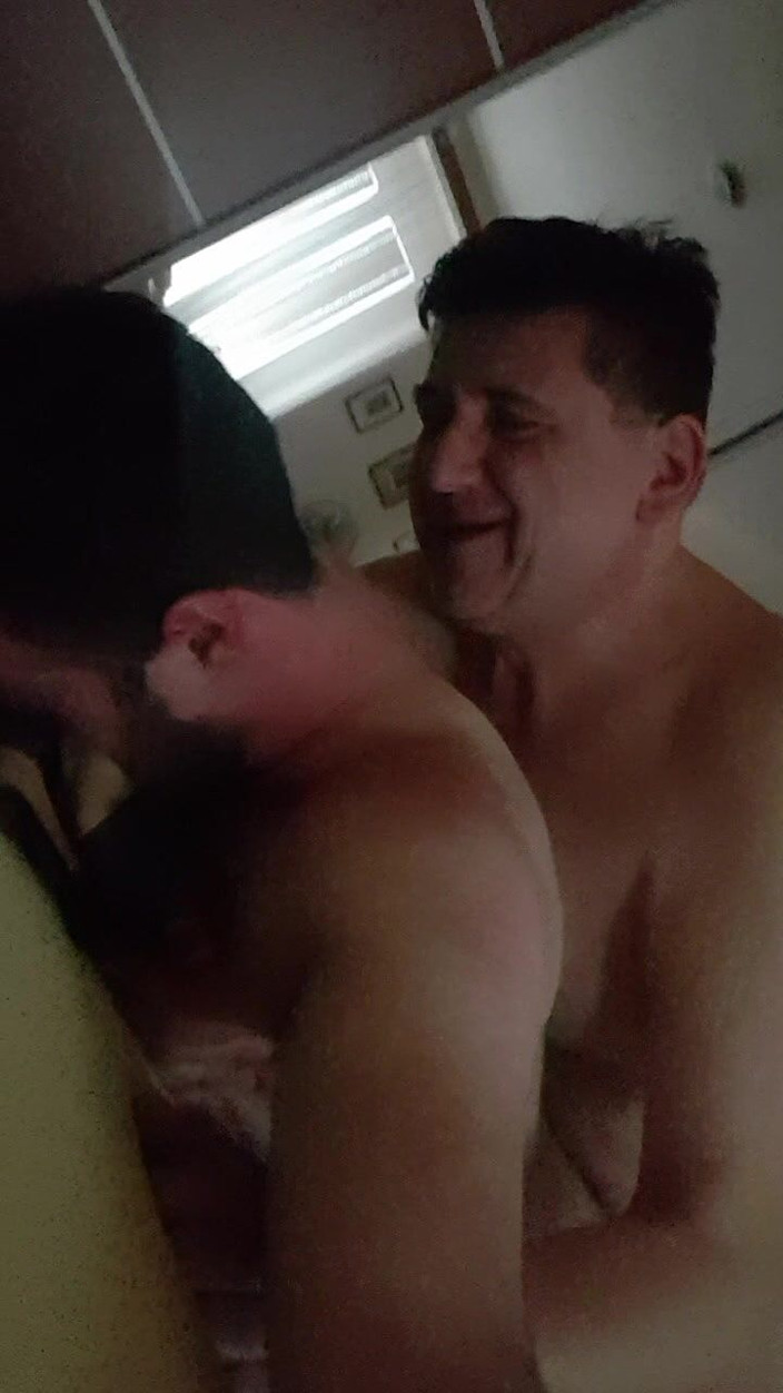 Bisexual love: Padrastro ama el culo del hijastro r0xy BigDaDDy