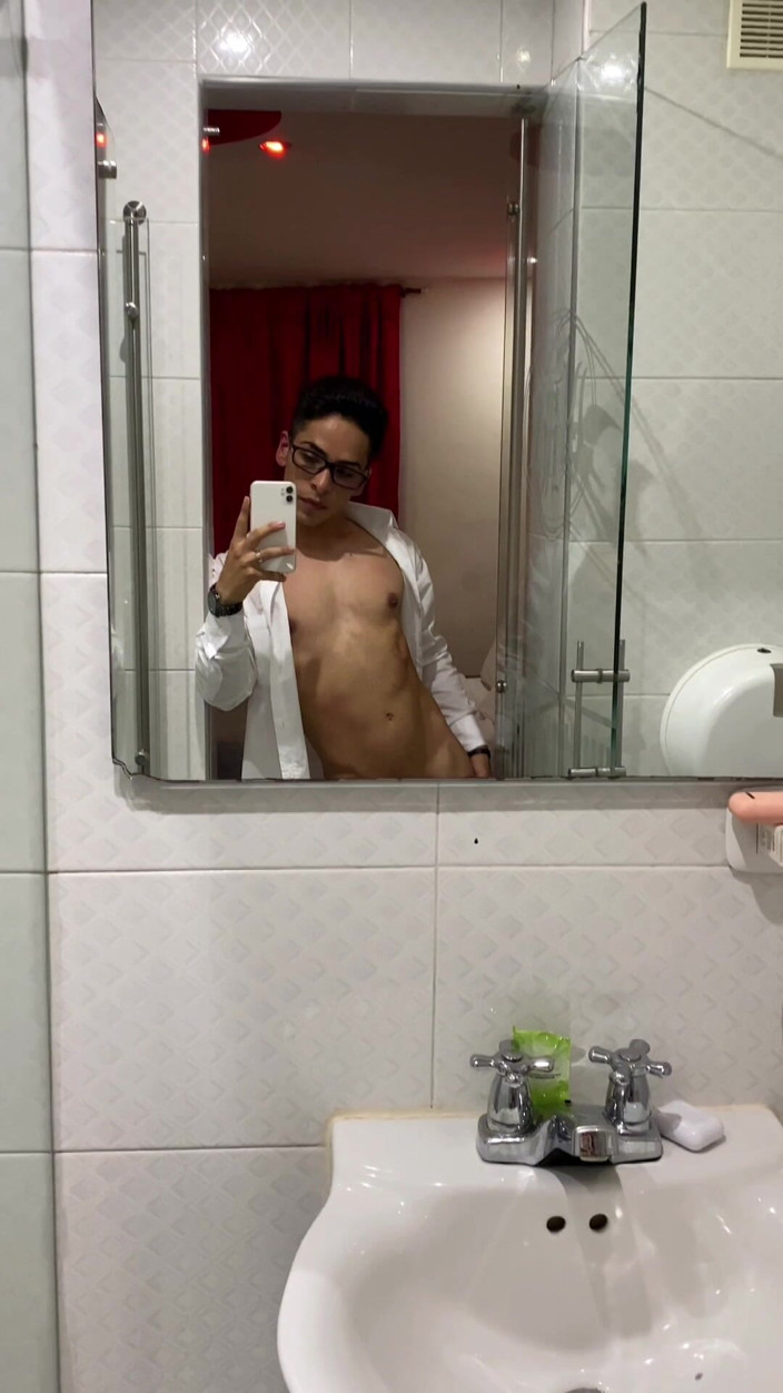 aodaboy: Sinnlicher körper