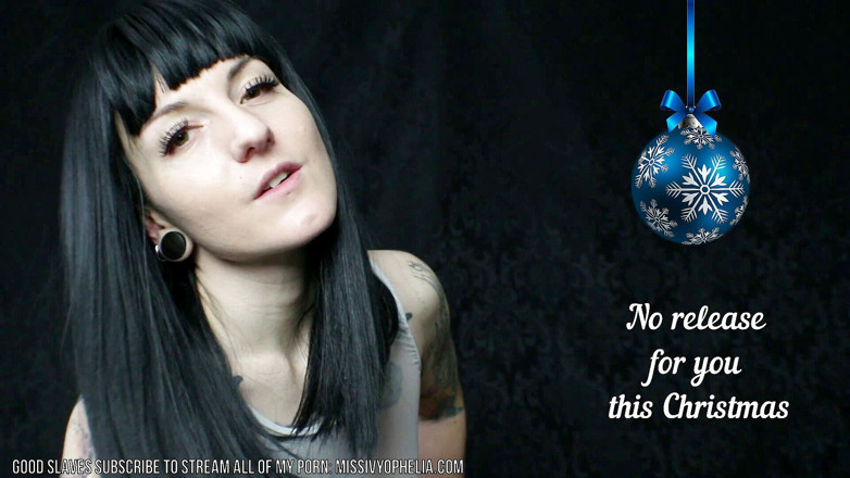 Miss Ivy Ophelia: Blue balls for Christmas 2