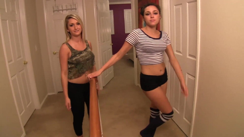 Eros POV - Liberated Eye: Мой отчим больше твоего отчима. Chloe Addison и Zoey Foxx