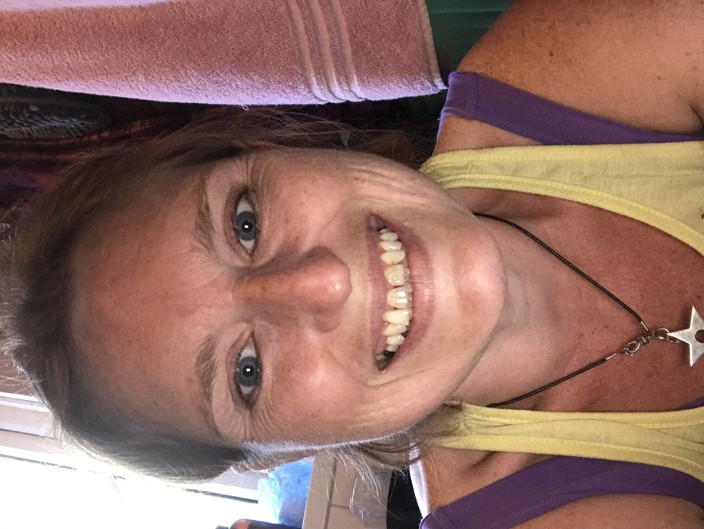 MistressWriggler: Junte-se a mim para um mijo enquanto eu traço de...