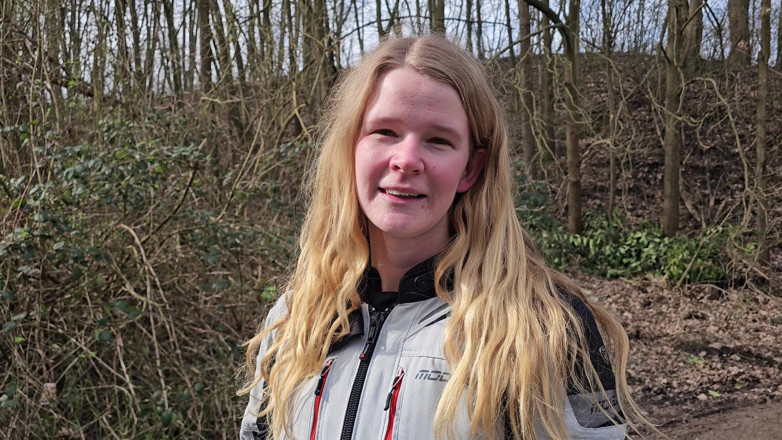 Bikergirl_97: Bisikletimde ilk video