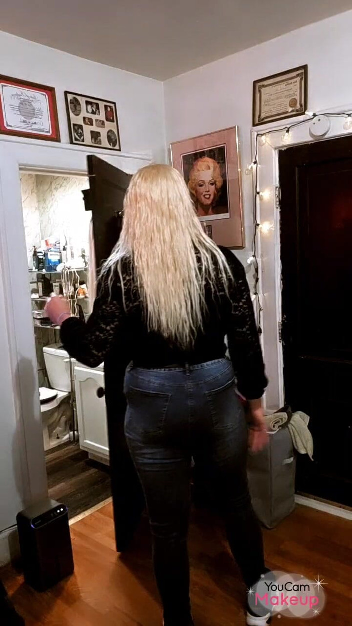 Darkfetish2k: Mamãe fuma antes de foder