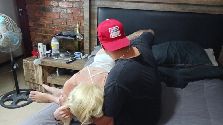 Bigjoefuckalott: Jolok Si Blonde Dan Dia Melakukan Cinta Iet