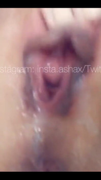 Fingering Wet Pussy