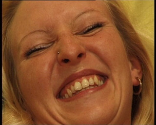 YOUR FIRST PORN: Німецька сексуальна дівчина Нікі