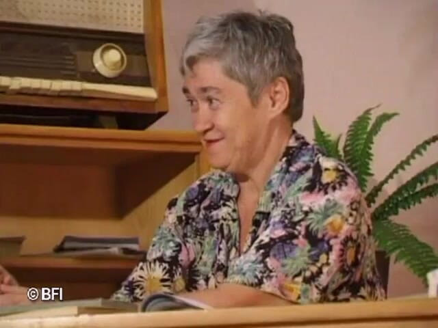 Nasty matures and dirty grannies club: Літній секс в офісі