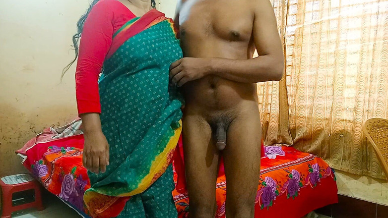 HotsexGirl: 18歳、カップル、初めてのセックス、インドのデジ、おばさん、ハードコアセックス、義理の妹