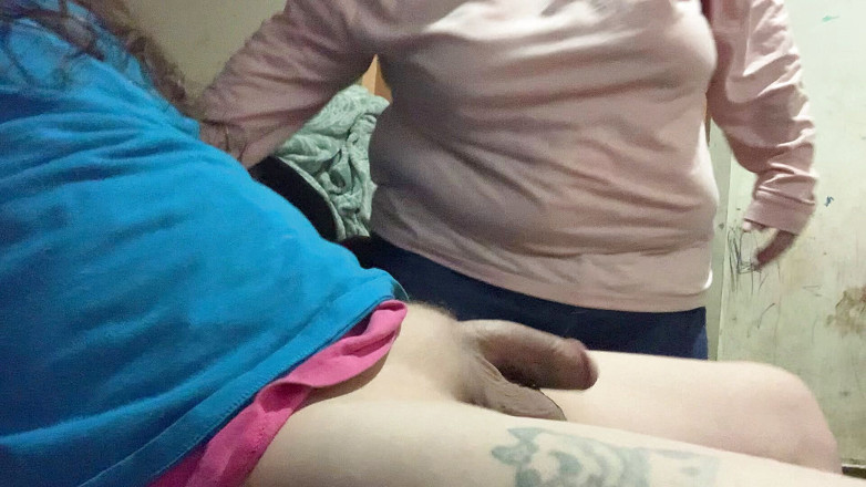 Sadee Rain: 厚いbbw吸弱虫見知らぬ人ハードコック&amp;ハンギングボール飲み込む彼女の巨大な負荷