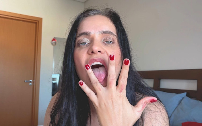 Mila Red Rabbit: JOI + CEI fatto da una donna esibizionista