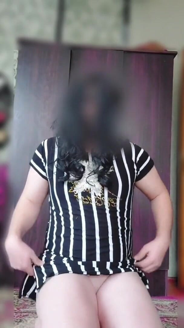 Kitty_Cross: 얼룩말 드레스 벗겨 핫한 거유 섹시한 레이디보이 큰 자연 엉덩이 보티 쉬멜 Sissy Femboy Crossdres
