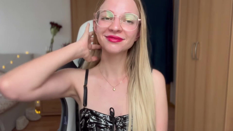 Goddess_Bella_Rae: Asmr rollspel olämplig och oförskämd behandling