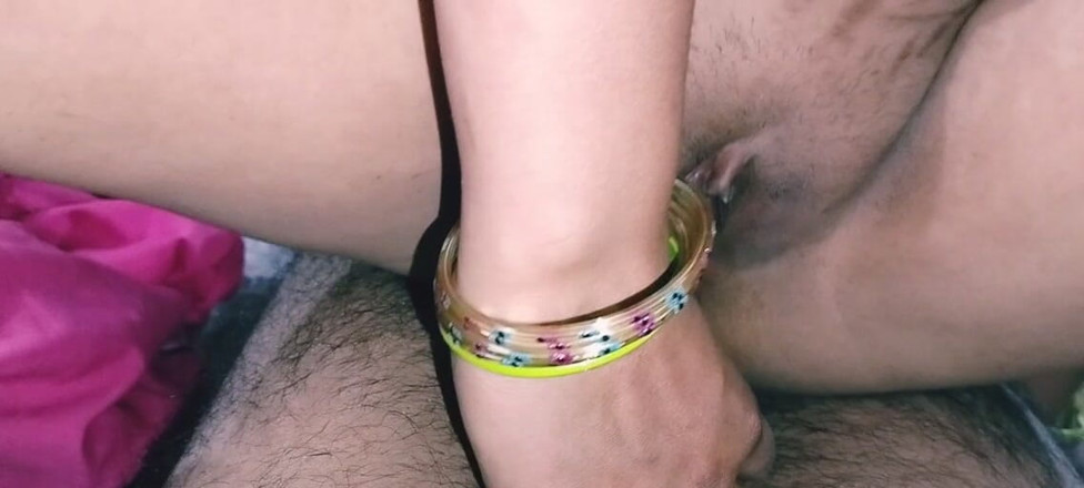 Adrowpower: XXX Flicka starkt sex med fitta läcker