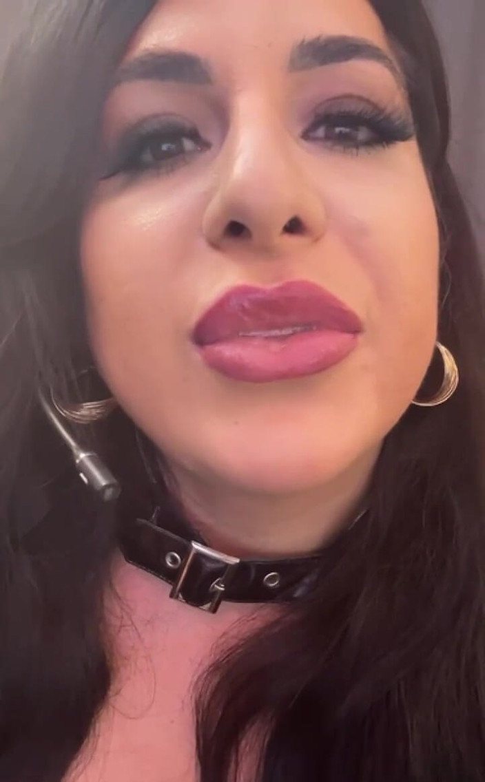 LadyAyse5: ¡Soy mala y cachonda!