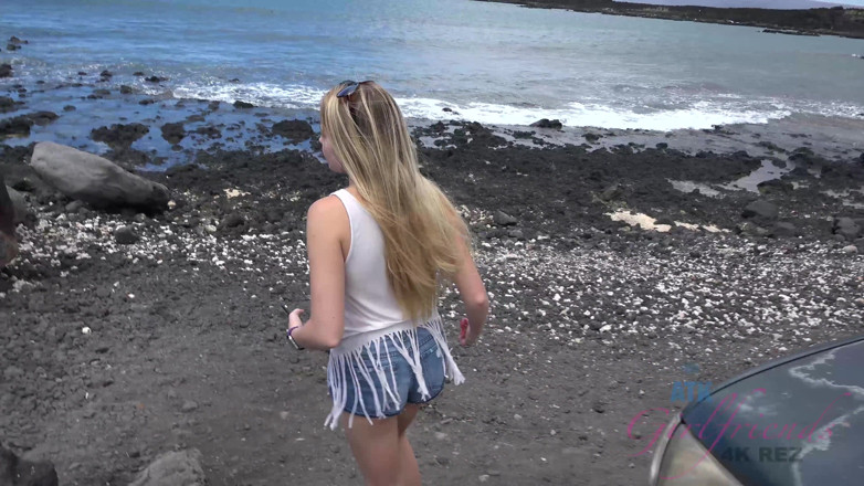 ATK Fans (Girlfriends): Vacanță virtuală pe Hawaii cu Scarlett Sage 2/6