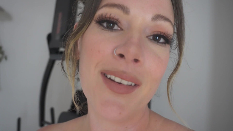 Sasha Curves: Občerstvení po cvičení pro hladovou obryně