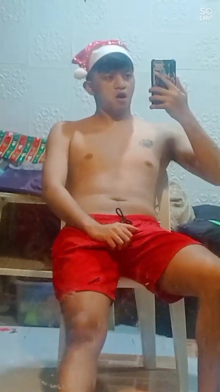 Rent a gay productions: Santas Wanking helper inc. viry kha rahi hai