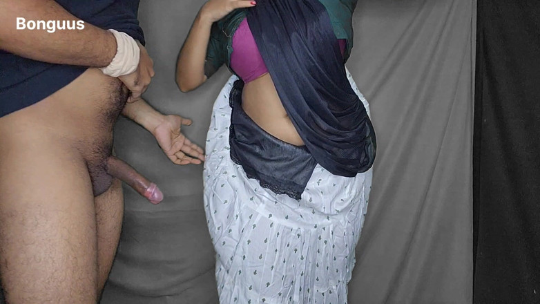 Riya Bonguus: हॉट नौकरानी चुदाई वीडियो जब मेरी पत्नी घर पर नहीं थी