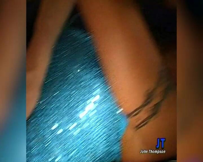 GGG John Thompson OLD STYLE: Une Blonde Coquine Se Fait Enculer Et Faire Exploser Le...