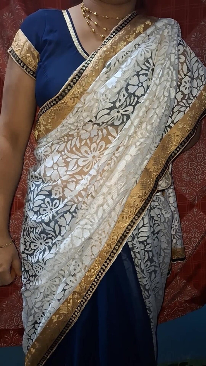 horneySonu: Sonu sexe en sari