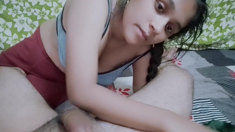 Couplemastiii: Me atrapó mi mejor amigo en masturbarme