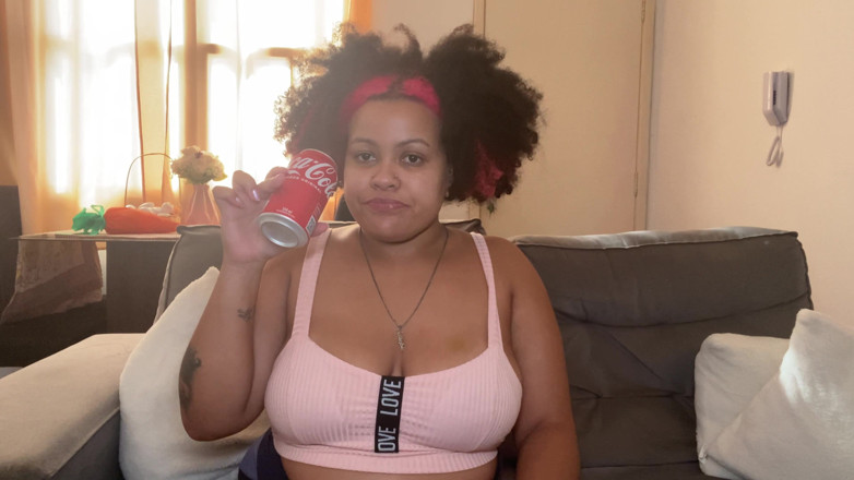 Cutiepiie Chubby: Soda Burp і пукати короткі легінси голі
