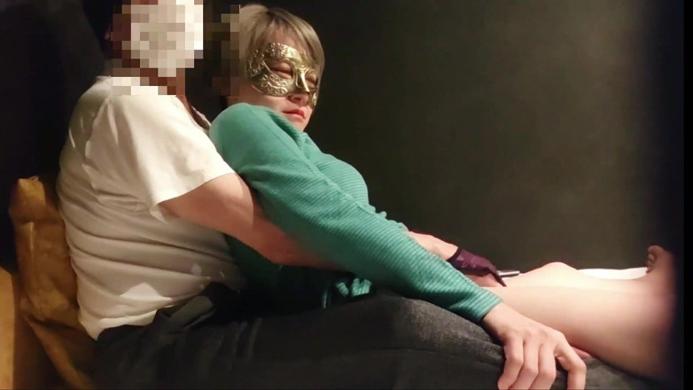 akeieroi: Vreemdgaande vrouw geniet van sekstraining, aftrekken geen geheime woorden