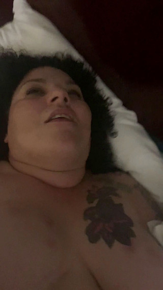 Curvyliz9: Penembusan mendalam yang baik
