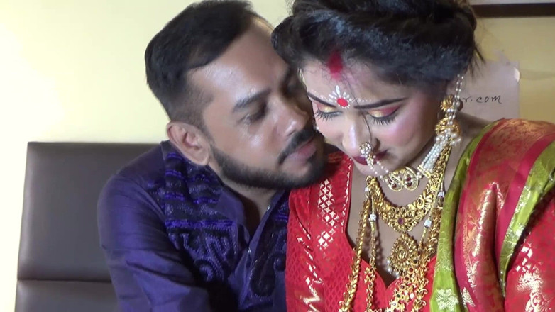 Anjalisingh_sexy: Cuplu indian sexy cu romantism profund și futai