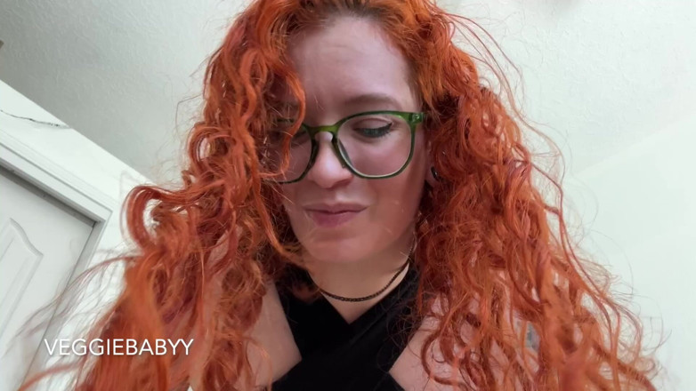 Veggiebabyy: Pedeapsă dură cu în cur cu vibratorul legat și reproducere pentru adulmecarea...