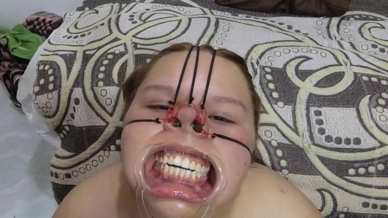 Sado Hentai: Bbw bondage faccia con sborra su di esso