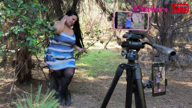 Riderqueen: Rq nella foresta MILF BBW - video per gli appassionati faphouse