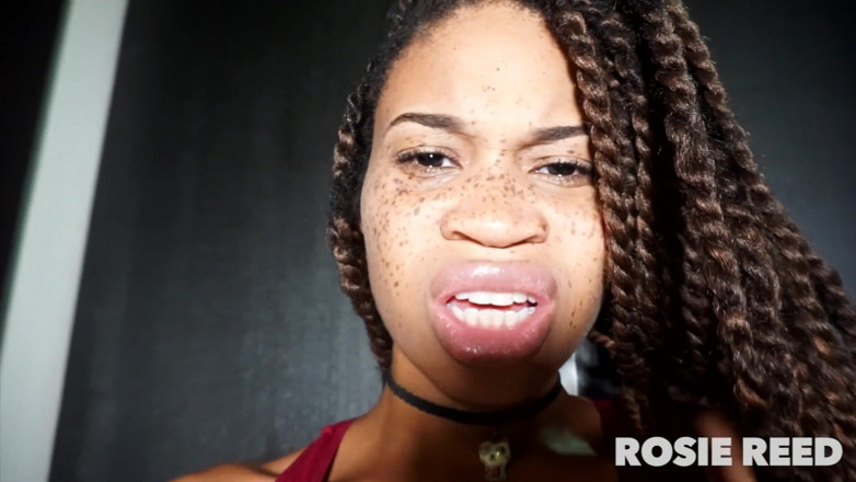 Rosie Reed: Lasciami leccare la faccia
