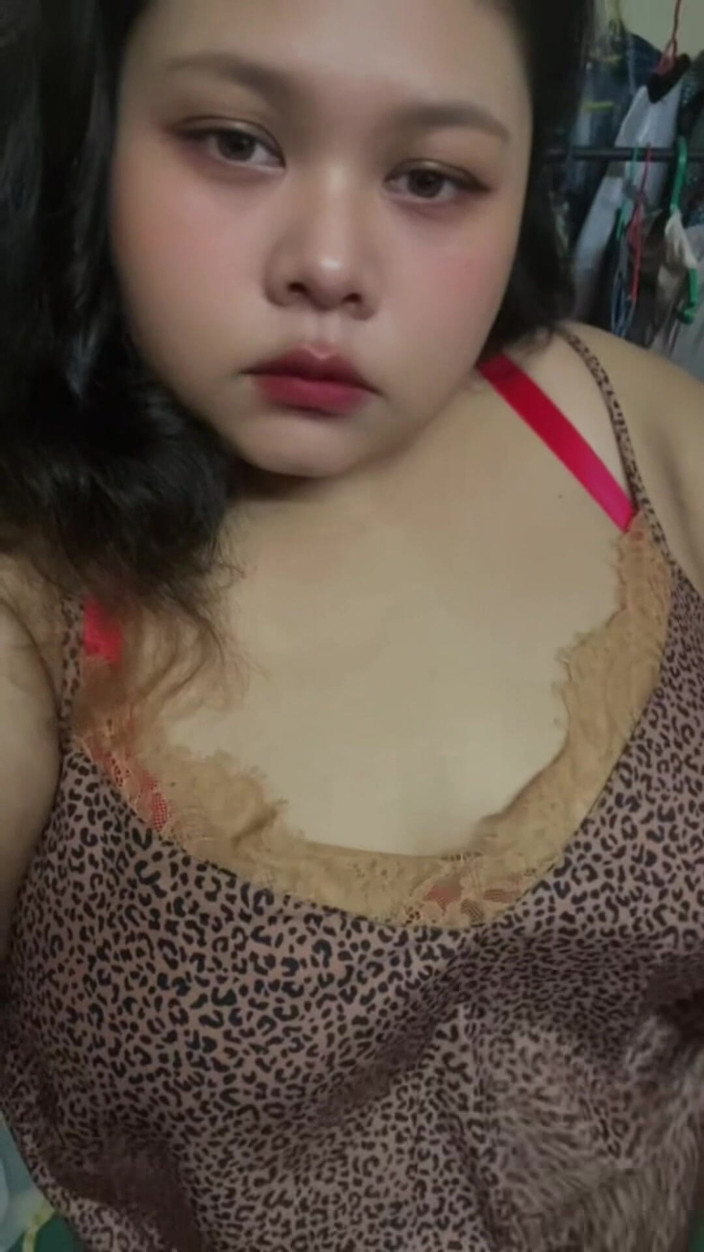 Cris Santana: My Stepsister Took off Her Hijab and Made This Video...