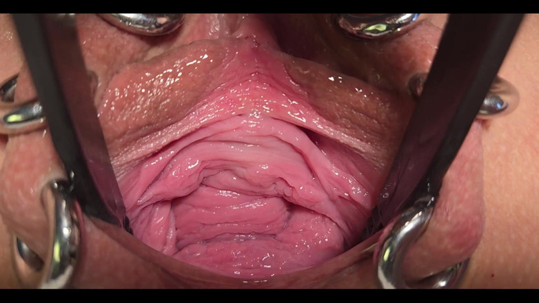 Dirty Molly: Deschis pe ecran complet!