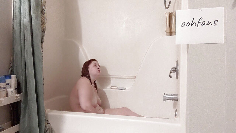 Sin Spice by Sophia Sinclair and Jasper Spice: Baño en la cama más allá de este coño