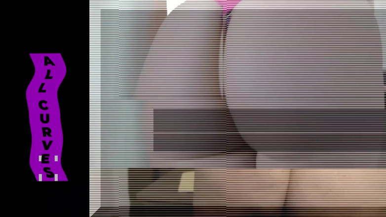 Thicq: Пейджинговая медсестра Mary - Фигуристая Mary