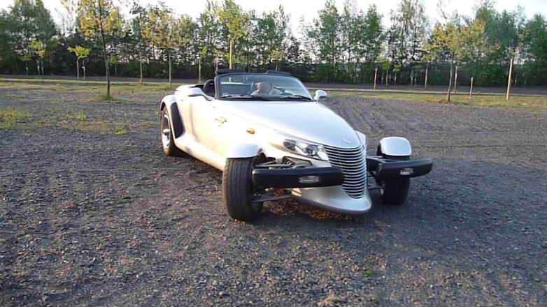Watch4beauty: Speel met Plymouth Prowler