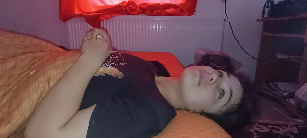 Ionut899: Eu Faço Uma Surpresa Para Meu Padrasto Chupando Pau