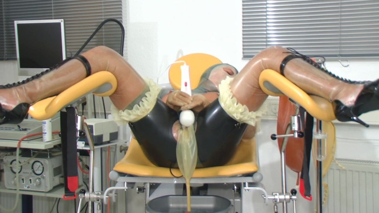 Rubber & Clinic Studio - 1ATOYS: Pisspants - pișare cu pișare din cauciuc complet