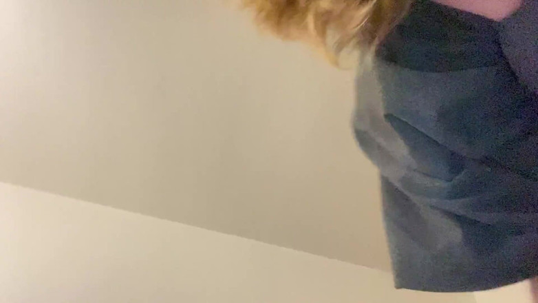 Ceejayy: Bermain dengan dildo besar saya