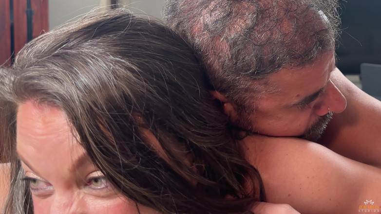 Los 2 Marias: Enfermera Marie - Dial 6911