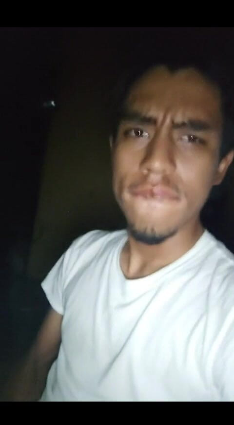 AlexAlejandro13: Feverish di Rumah