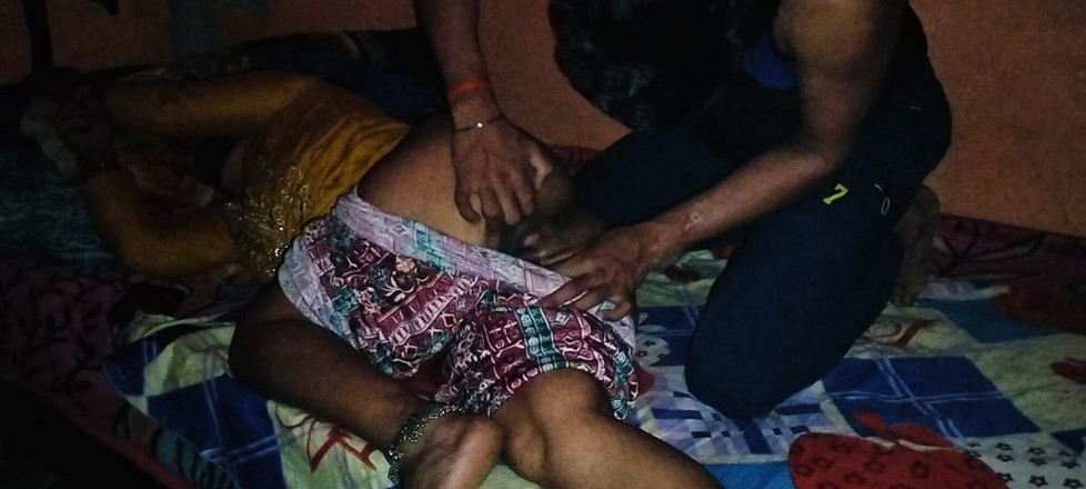 Poonam8868: Indiancă desi frumoasă bhabhi noaptea sex dur în hindi audio