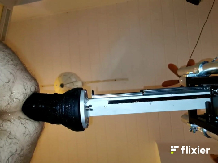 Fuck machine massaker: Mr. Hankey's Dragon Dildo Xl full insättning doggy anal jävla...