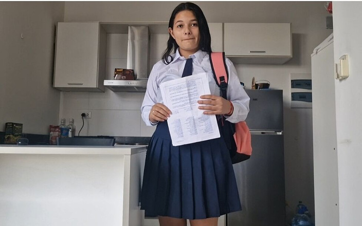 Sashasweet: Mi hermanastra necesita ayuda y necesito una buena mamada