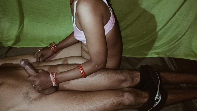 Sexy jaan: Bhabhi har sex med sin man i desi -stil