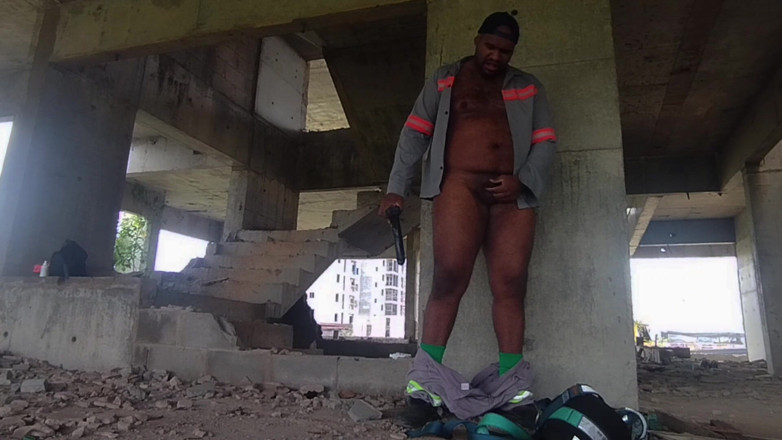 TheBlacKHunterr: Ich nahm ein Spielzeug mit zur Arbeit und schaute, was...