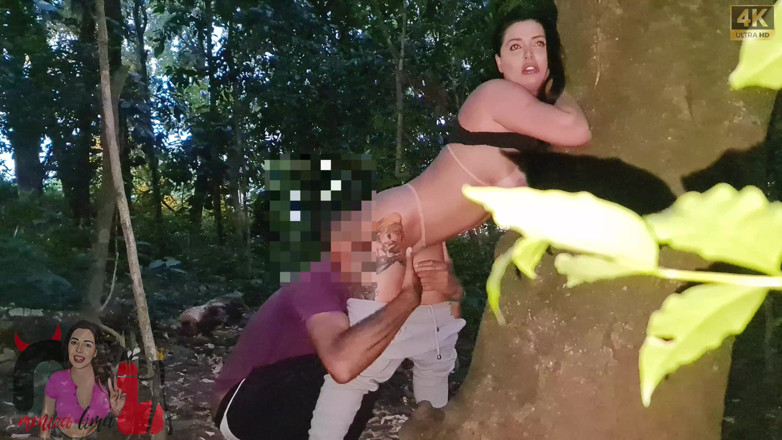 Monica Lima: J’ai couché avec un inconnu dans le parc sans préservatif.