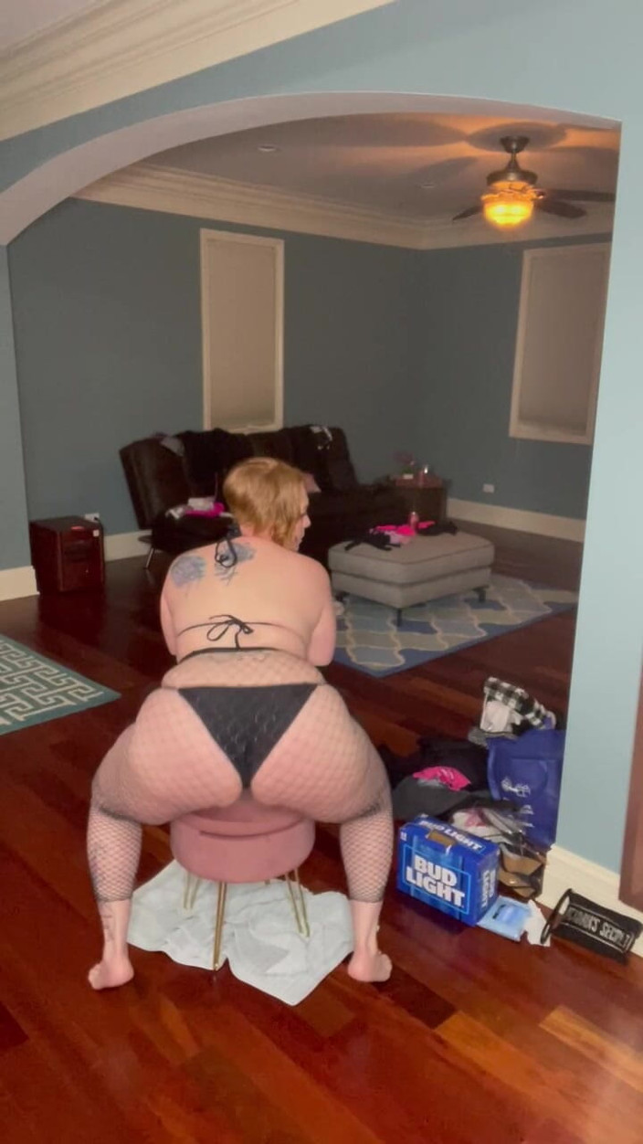 GingerVixen.XXX: Doggvision Shoot House